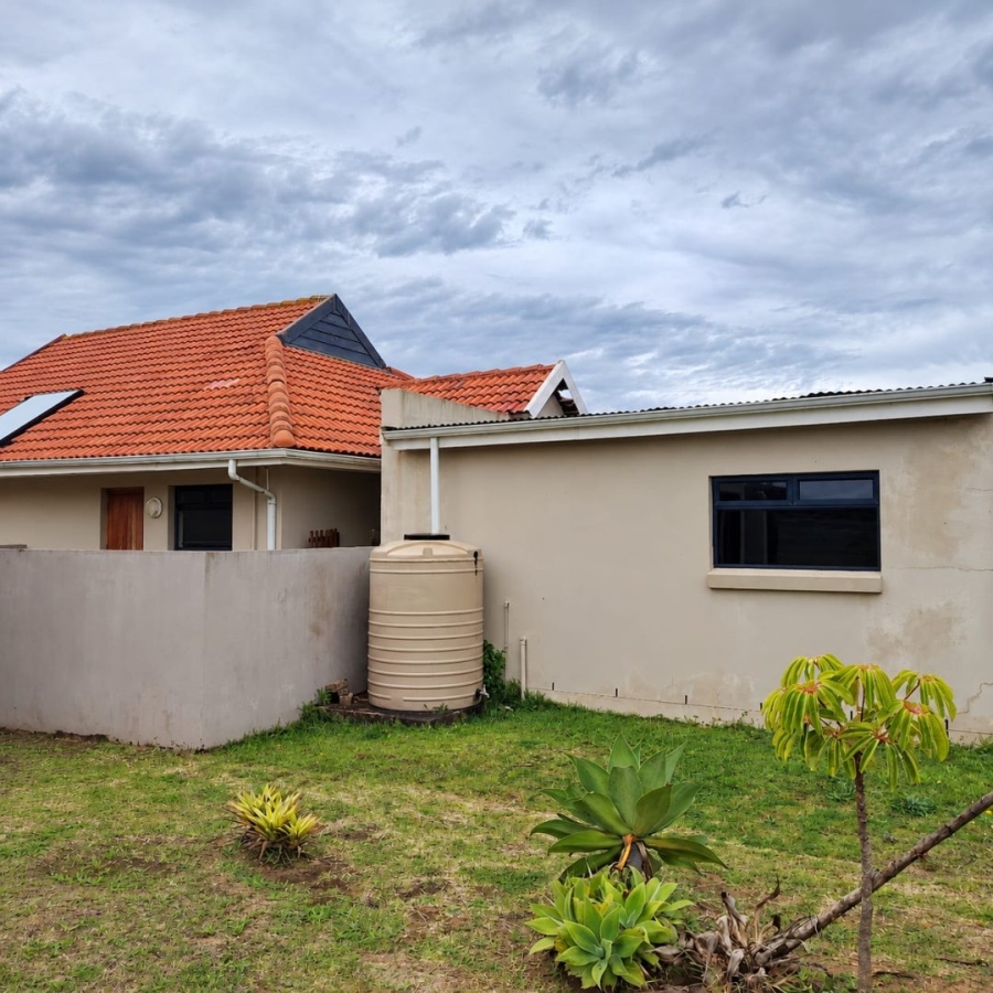 3 Bedroom Property for Sale in Kidds Beach Eastern Cape